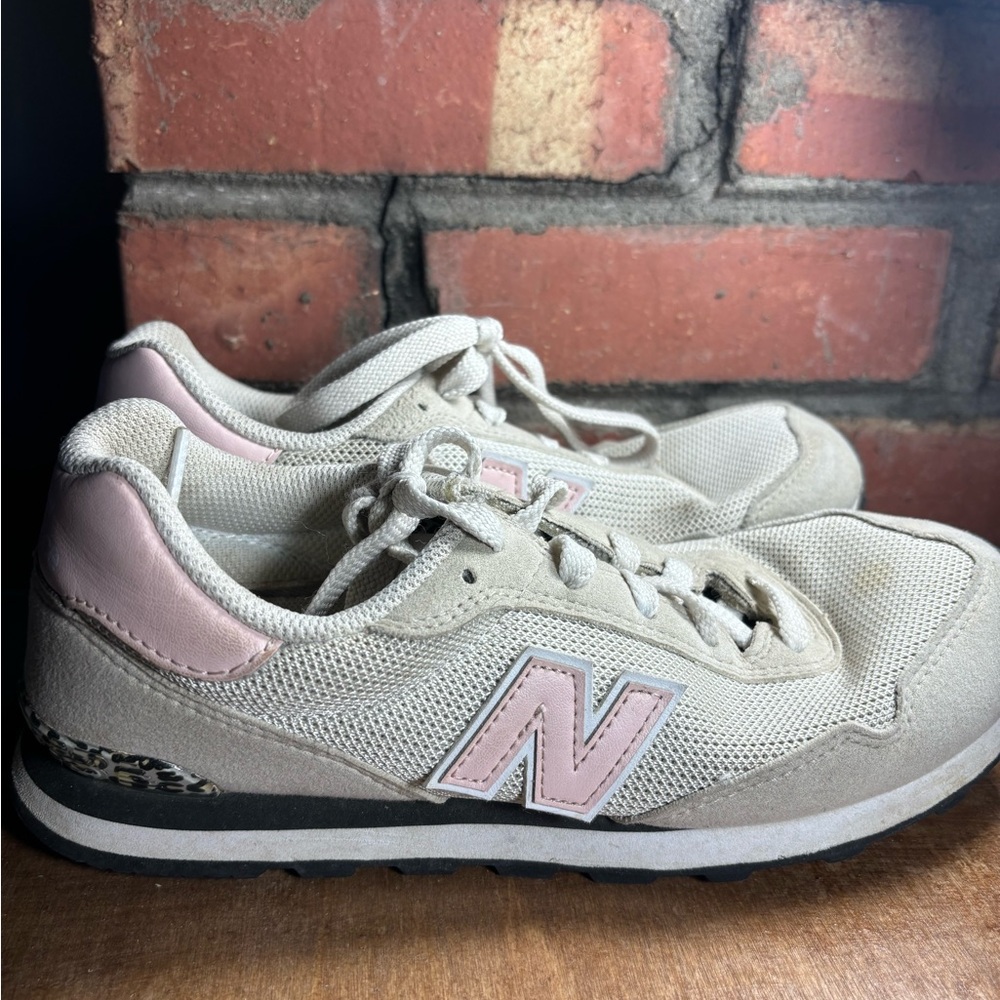 New Balance 515 Womens Sneakers US 5.5 (see condition)